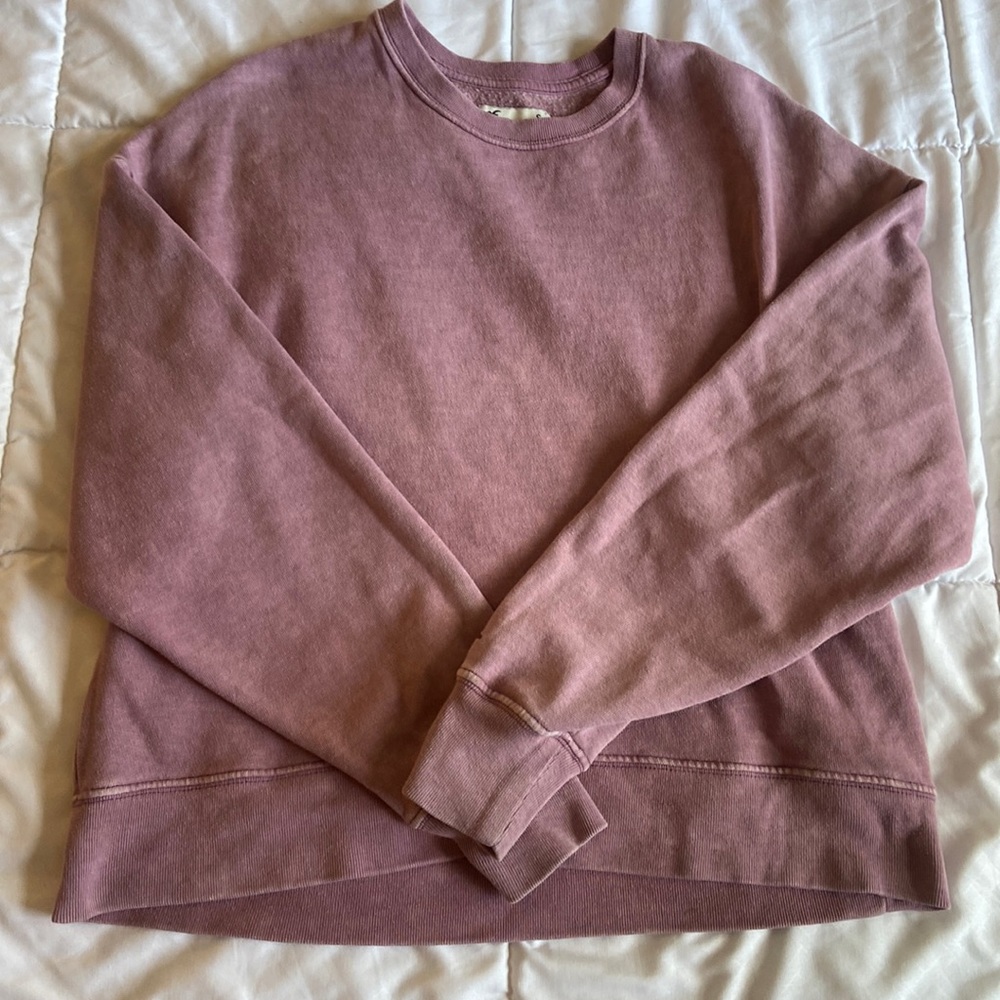 Dark pink comfy sweater 💗 perfect for winter and fall with comfy inside